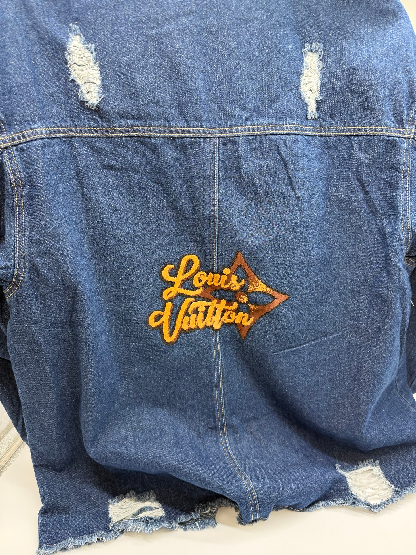 CUSTOM DISTRESSED DENIM PATCH SHACKET MED