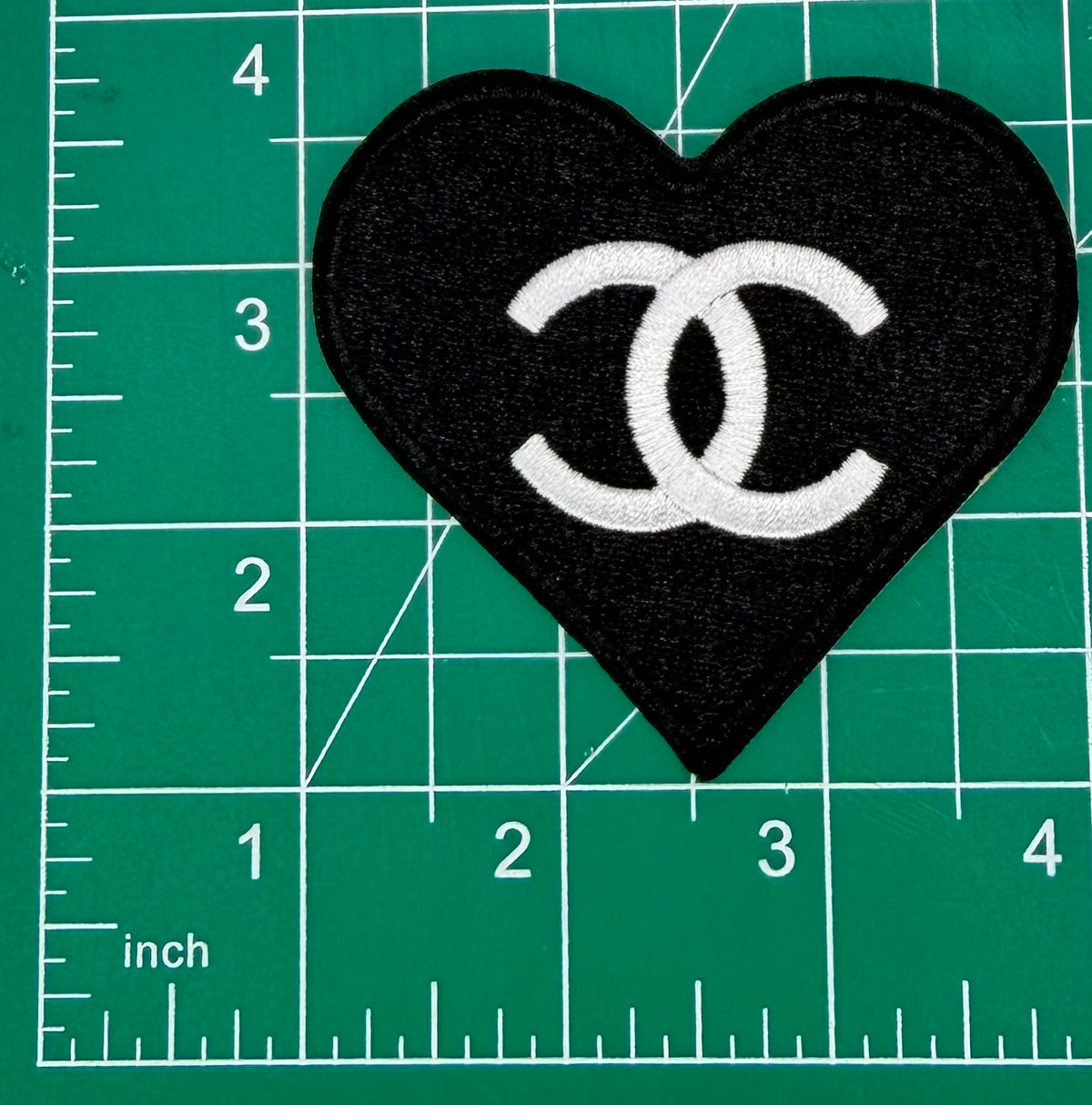 NEW 6PC “HELLO KITTY” “CHANEL” IRON-ON PATCHES