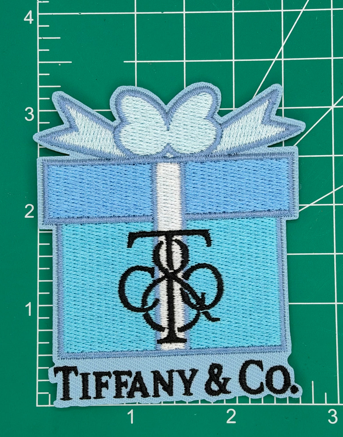 2PC “TIFFANY & CO” PATCH SET