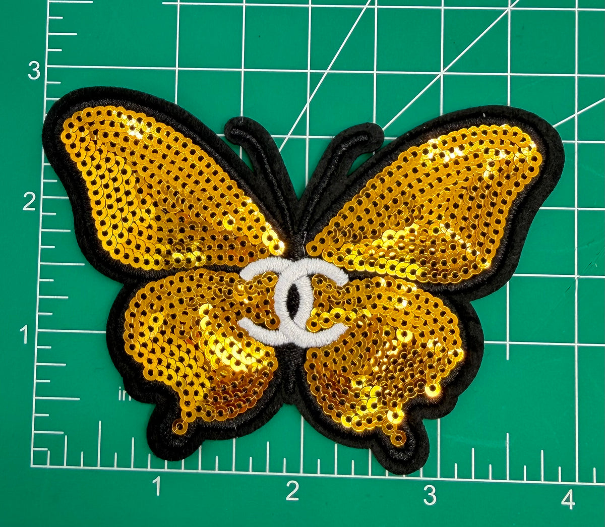 7PC DESIGNER “CHANEL” SEQUIN PATCH/BROOCH SET BLACK/GOLD