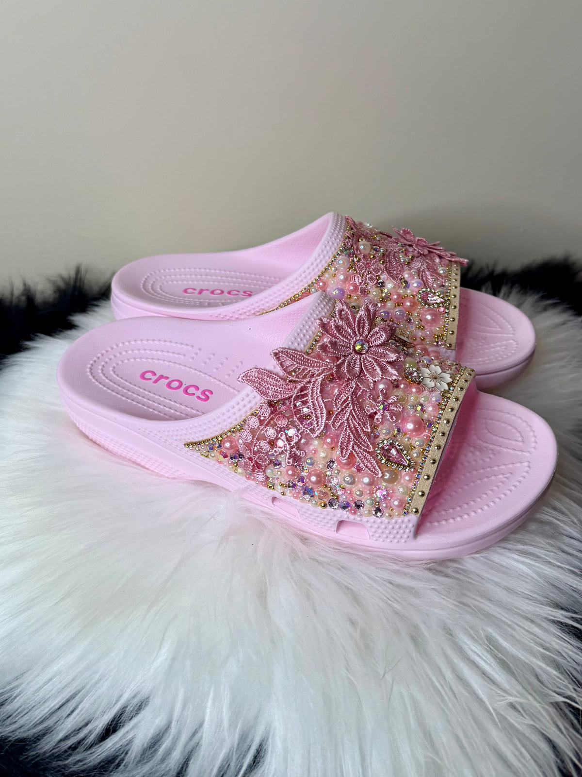 STRAWBERRIES & CREAM 3D FLOWERS CUSTOM CROCS