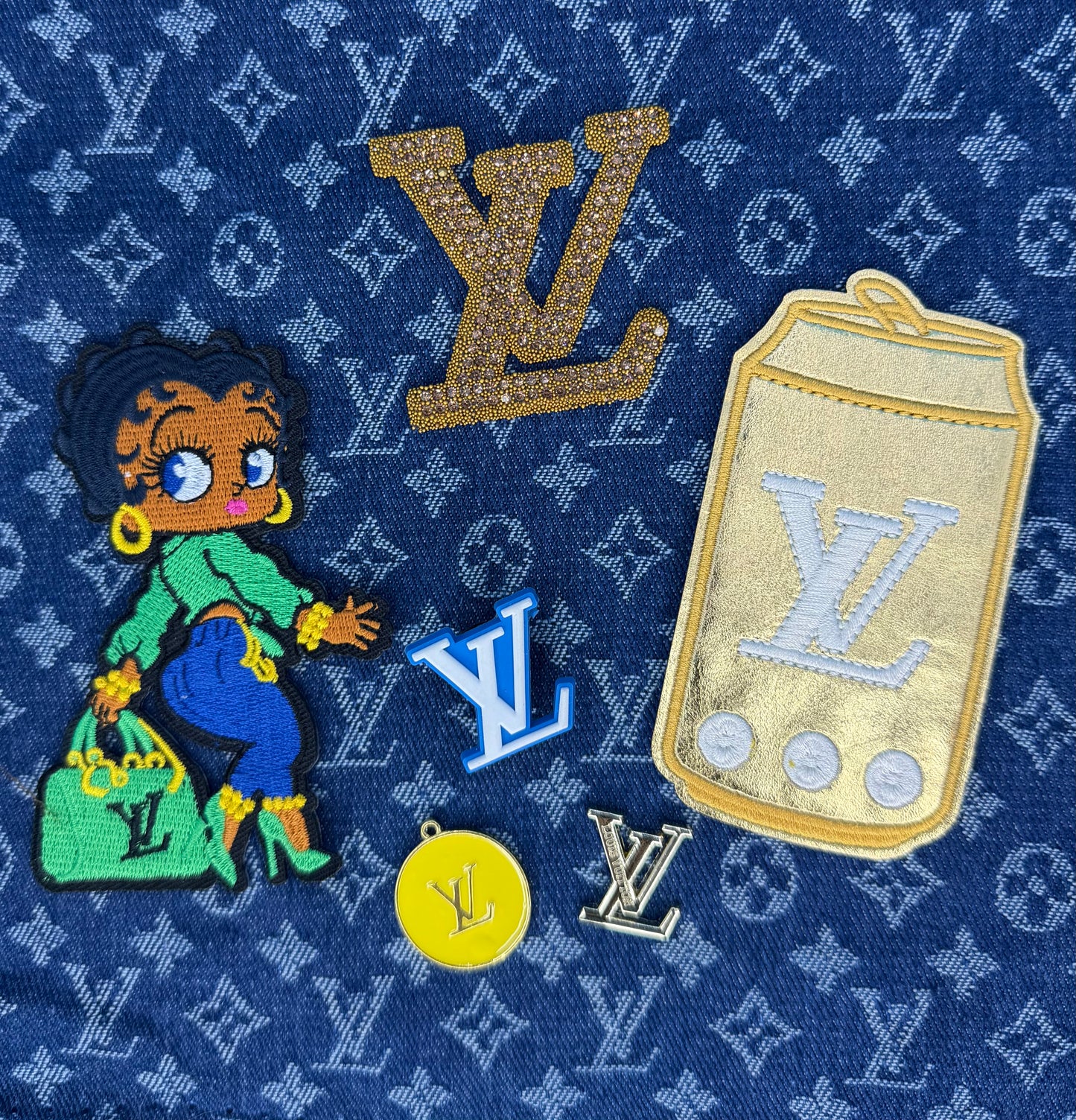 DESIGNER LOGO “LV” 7pc SET
