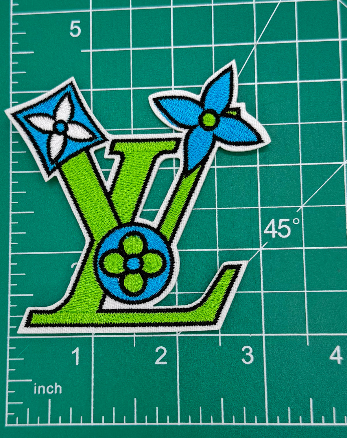 5PC DESIGNER “LV” FABRIC/PATCH/CHARM SET