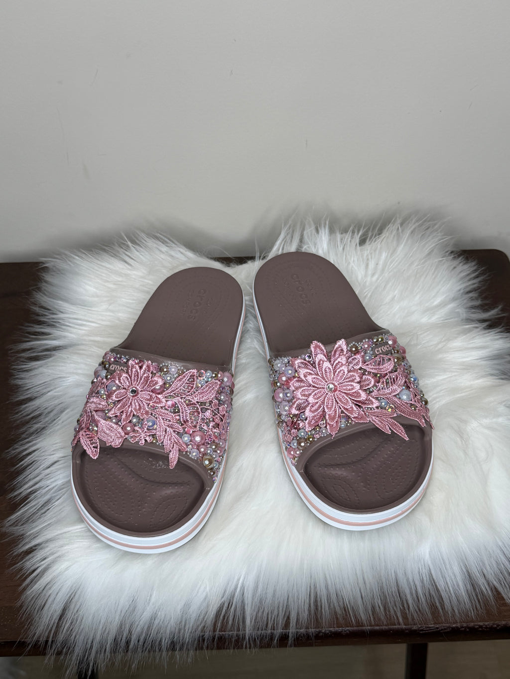 3D FLOWER MAUVE & TAN CUSTOM CROC SLIDES