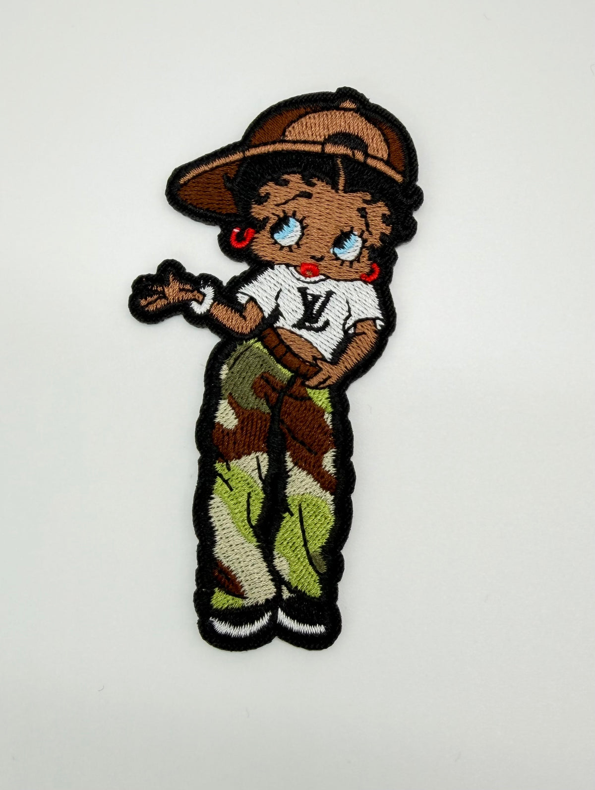 5PC DESIGNER “LV” FABRIC/PATCHES/BROOCH SET