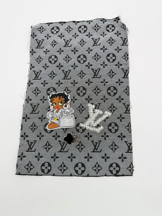 4PC DESIGNER “LV” PATCH/BROOCH SET