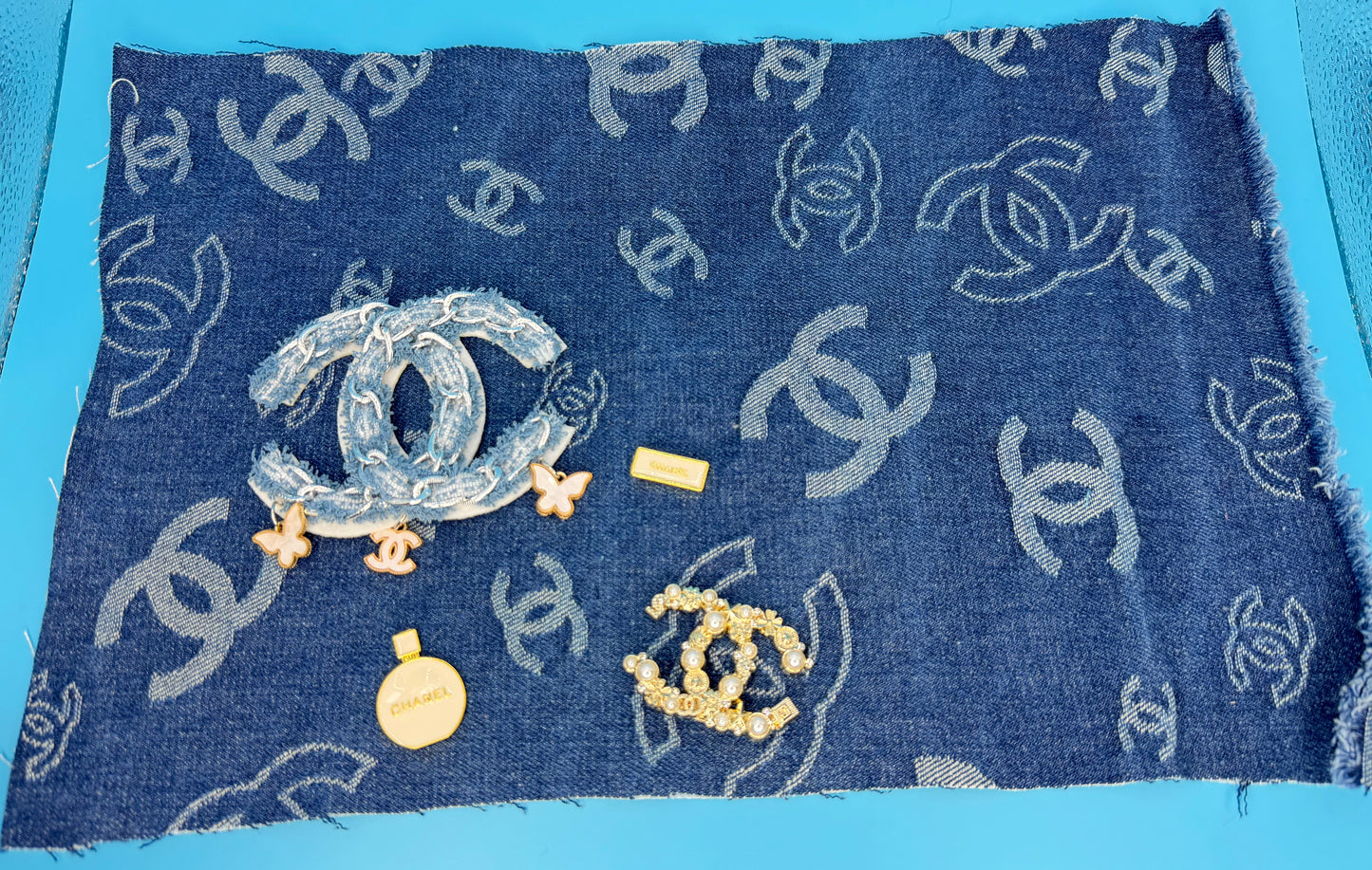 5PC DESIGNER “CC” FABRIC/PATCH/CHARM SET