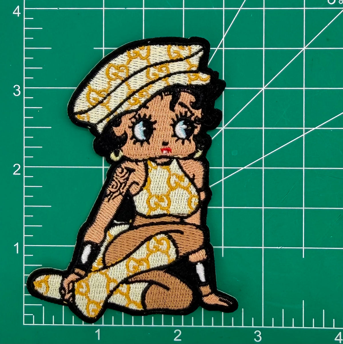 4PC “GUCCI” IRON-ON PATCH/BROOCH SET GOLD/KHAKI