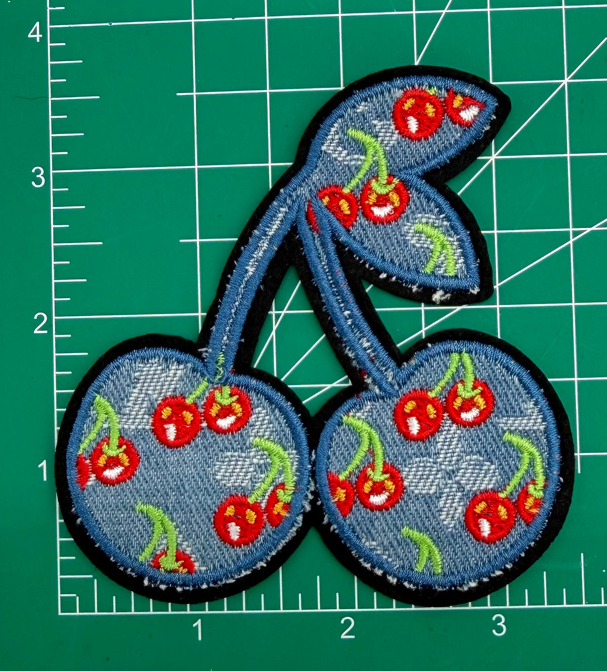 4PC “LV” IRON-ON PATCH SET