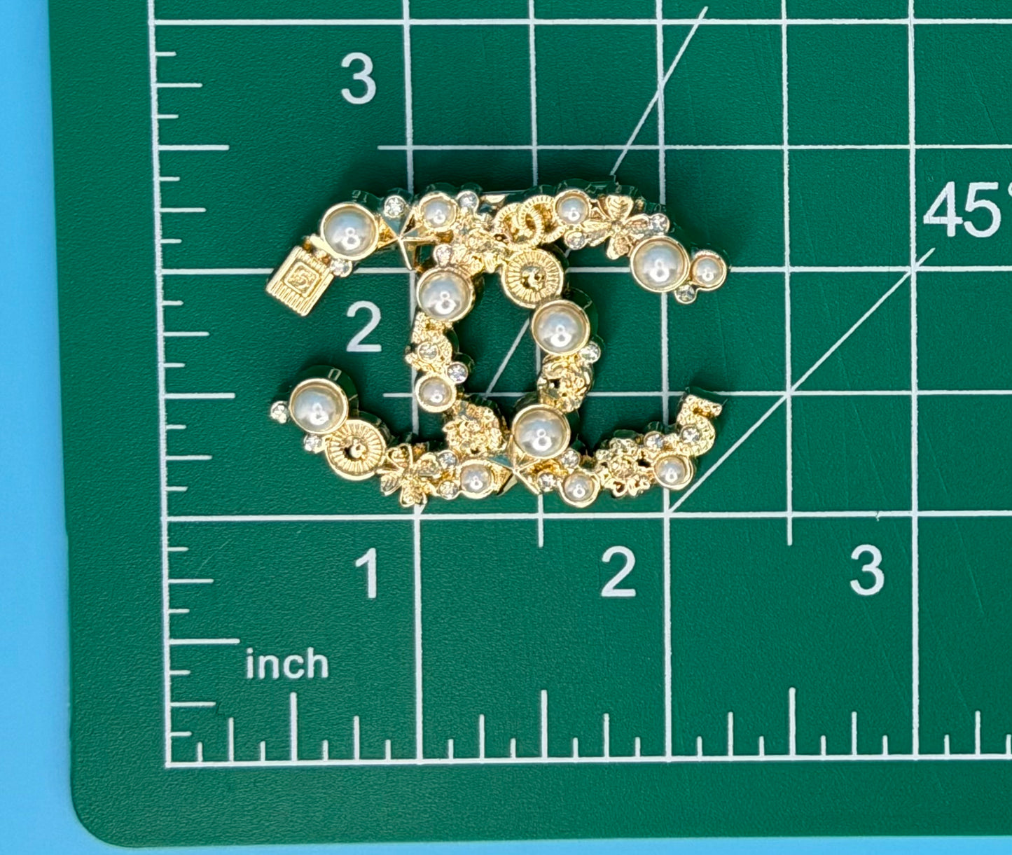 5PC DESIGNER “CC” FABRIC/PATCH/CHARM SET