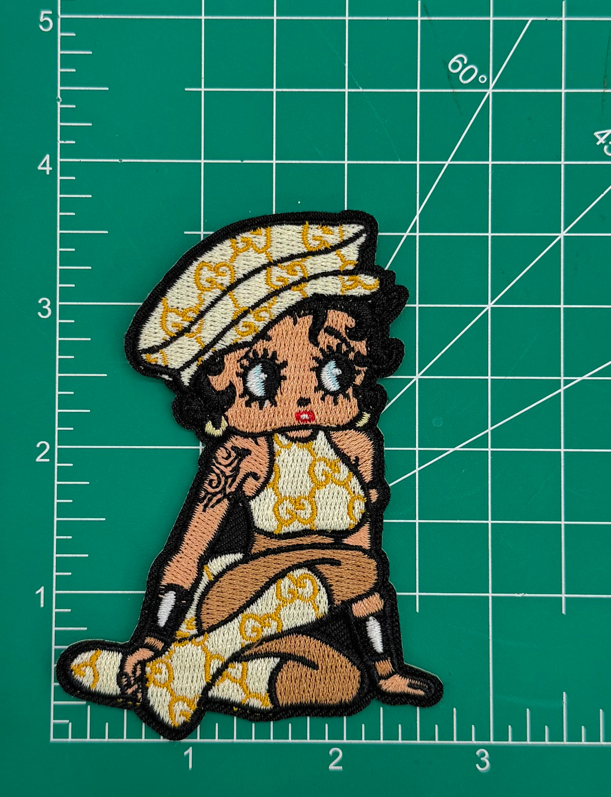6PC “GUCCI” FABRIC/IRON-ON PATCHES/ BROOCH SET