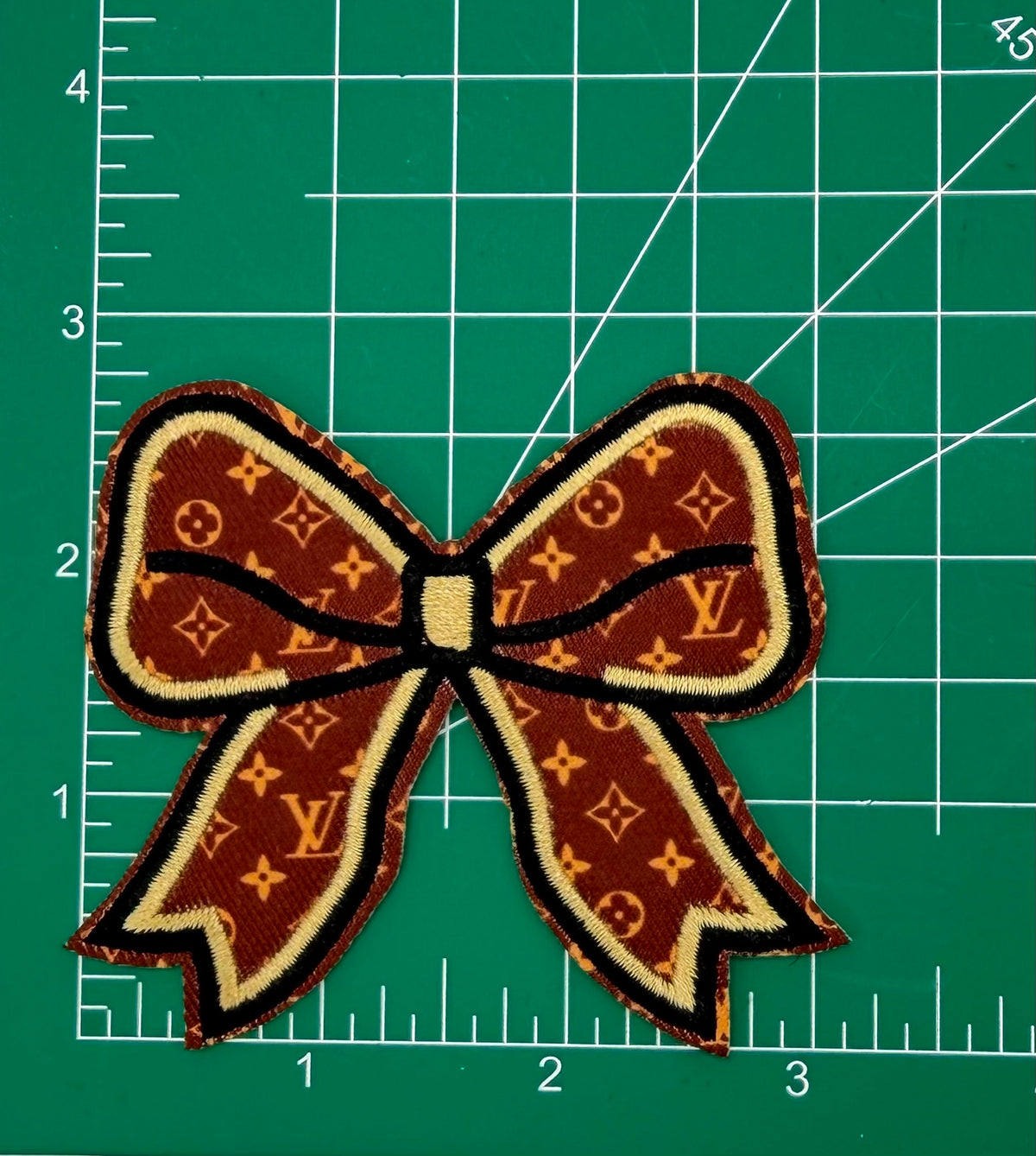 4PC “LV” Patch set