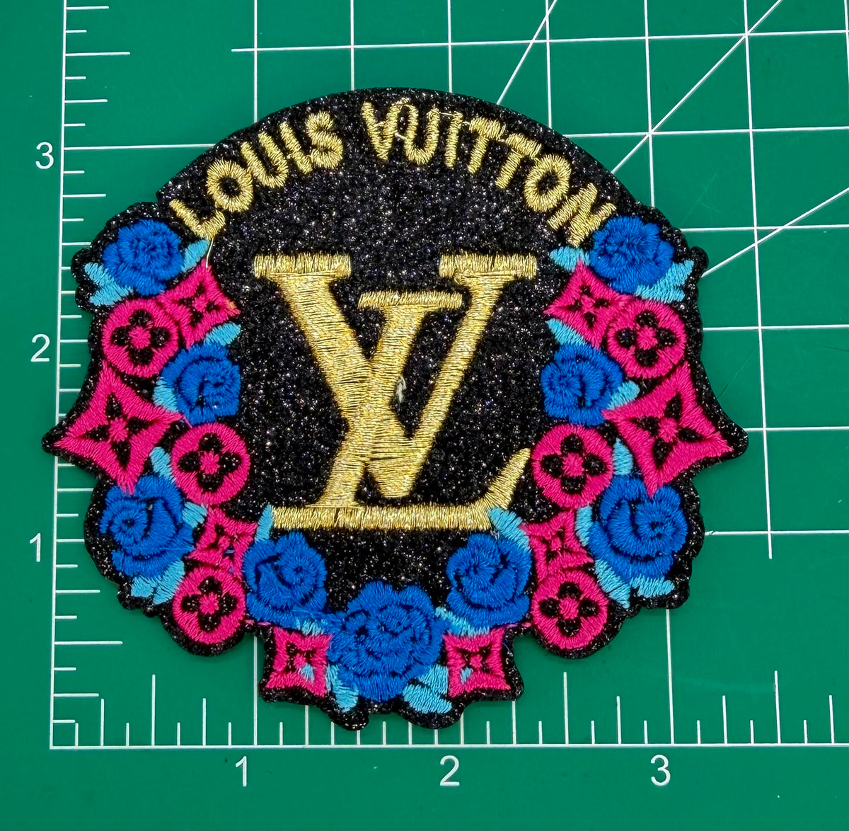 6PC “LV” FUCHSIA LADY PATCH/RHINESTONE PATCH SET