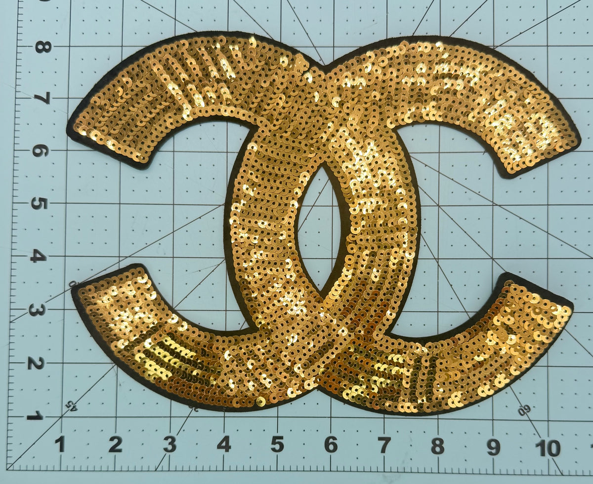 LARGE GOLD PATTERNED SEQUIN “CHANEL” PATCH