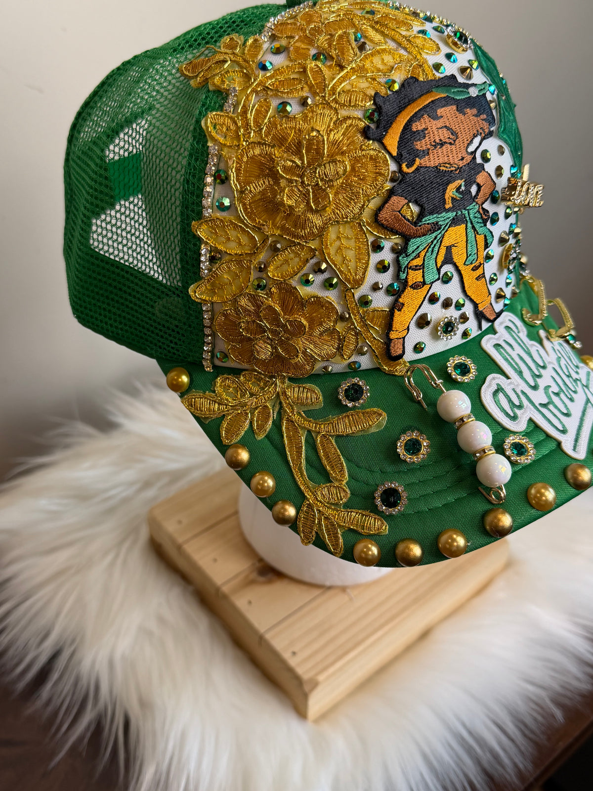 “BETTY BOOP” GREEN/GOLD “A LIL’ BOUGIE” JUNK TRUCKER HAT