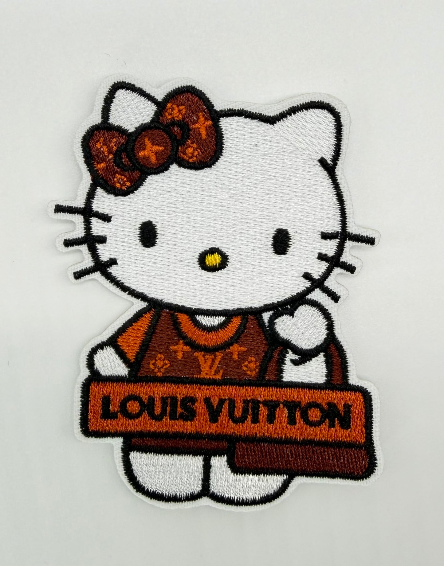 5PC “LV” & HELLO KITTY PATCH/BROOCH SET