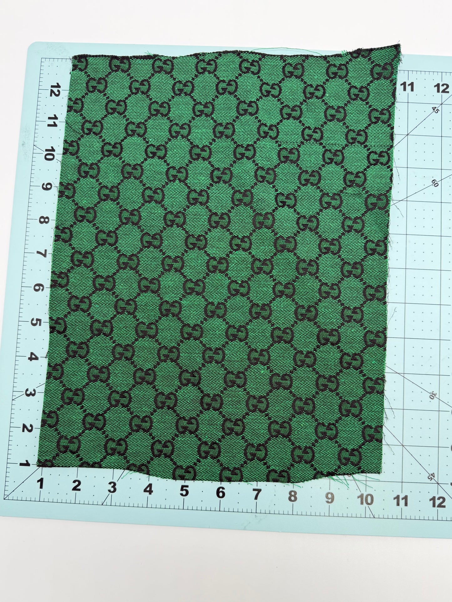 5PC “GUCCI” FABRIC/PATCH SET