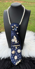 NAVY & PEARL TIE NECKLACE