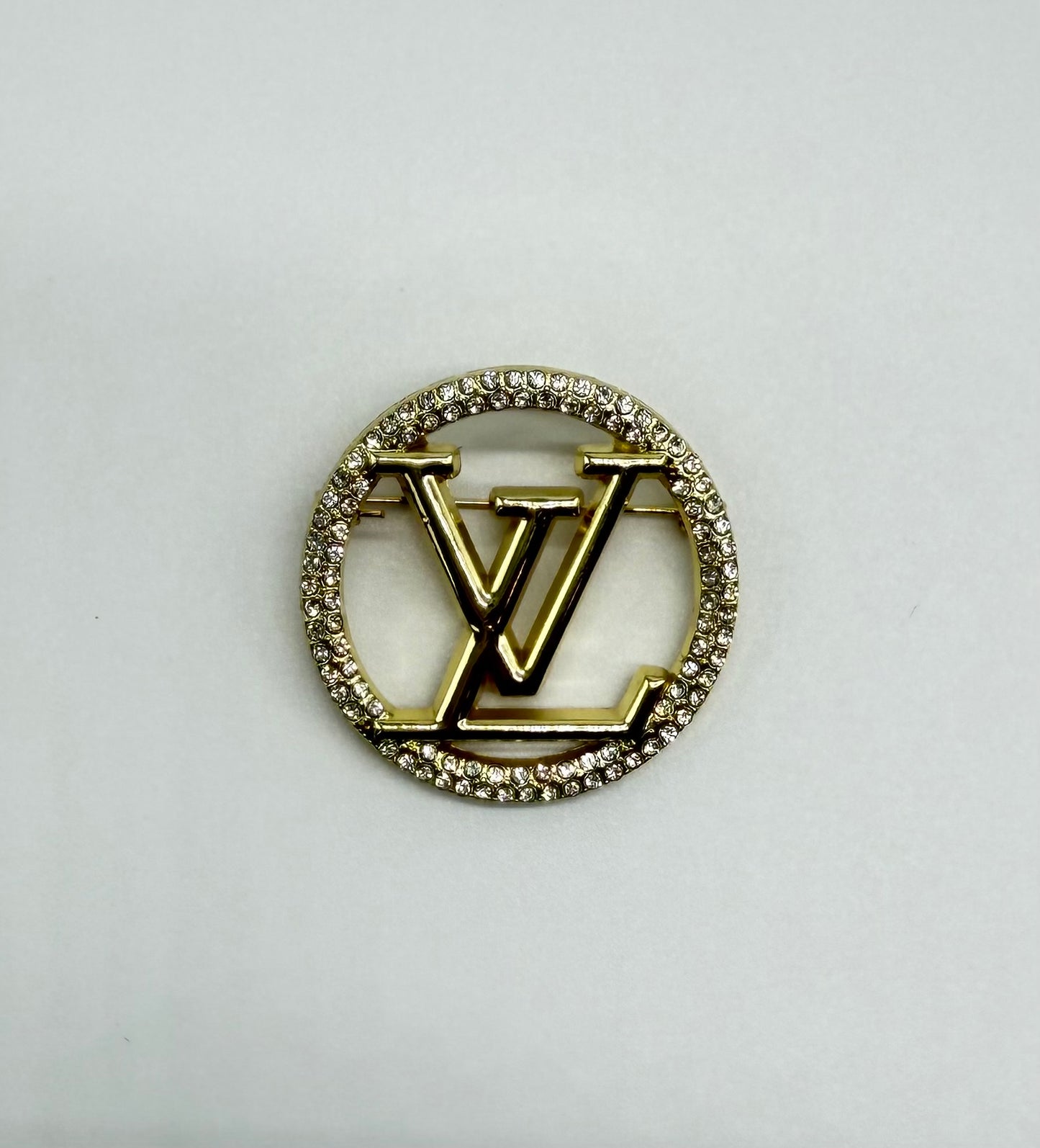 5PC DESIGNER “LV” FABRIC/PATCH/CHARM SET