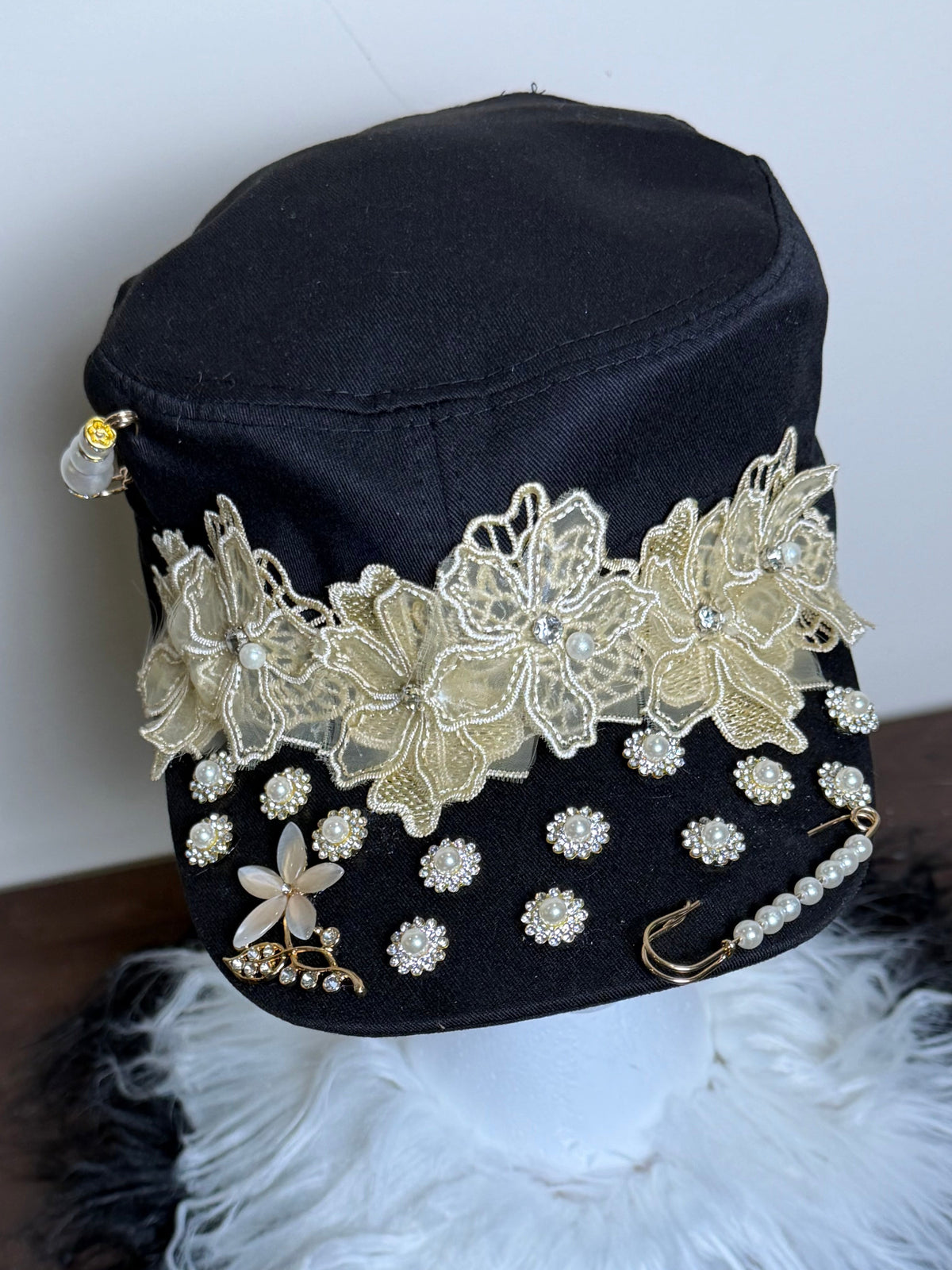 MILITARY BLACK CAP