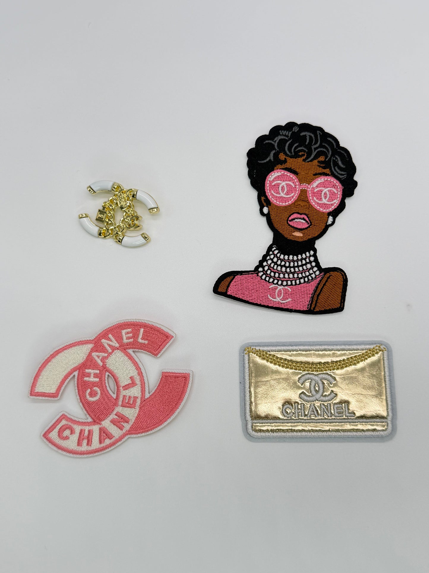 4PC DESIGNER “CHANEL” PATCH BROOCH SET