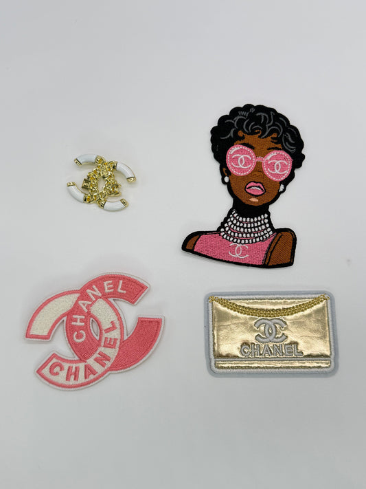 4PC DESIGNER “CHANEL” PATCH BROOCH SET