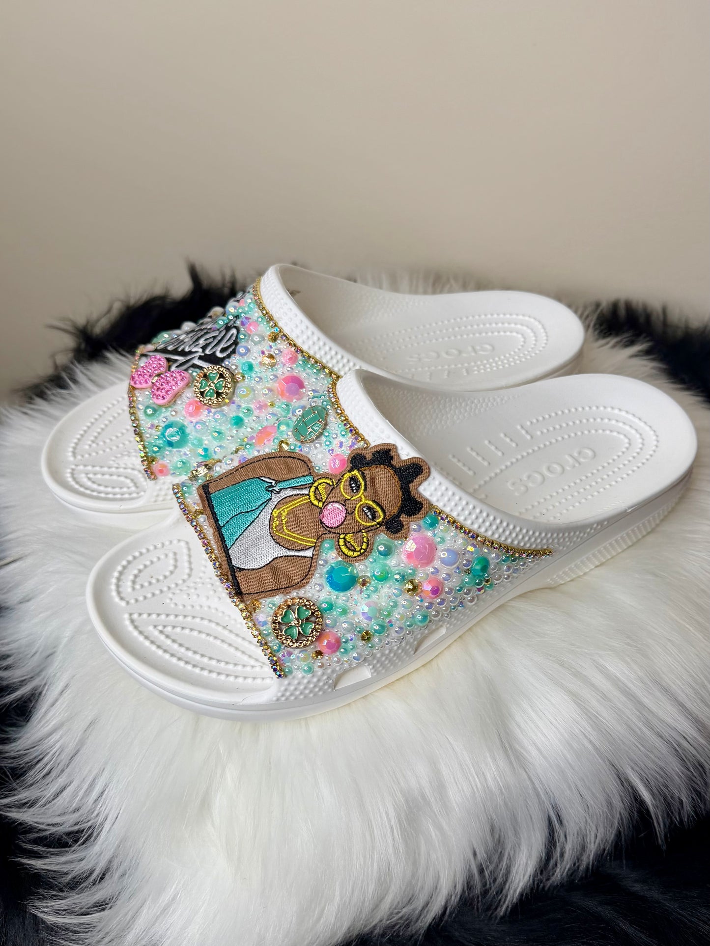 MINT BUBBLEGUM BOUGIE CUSTOM CROCS