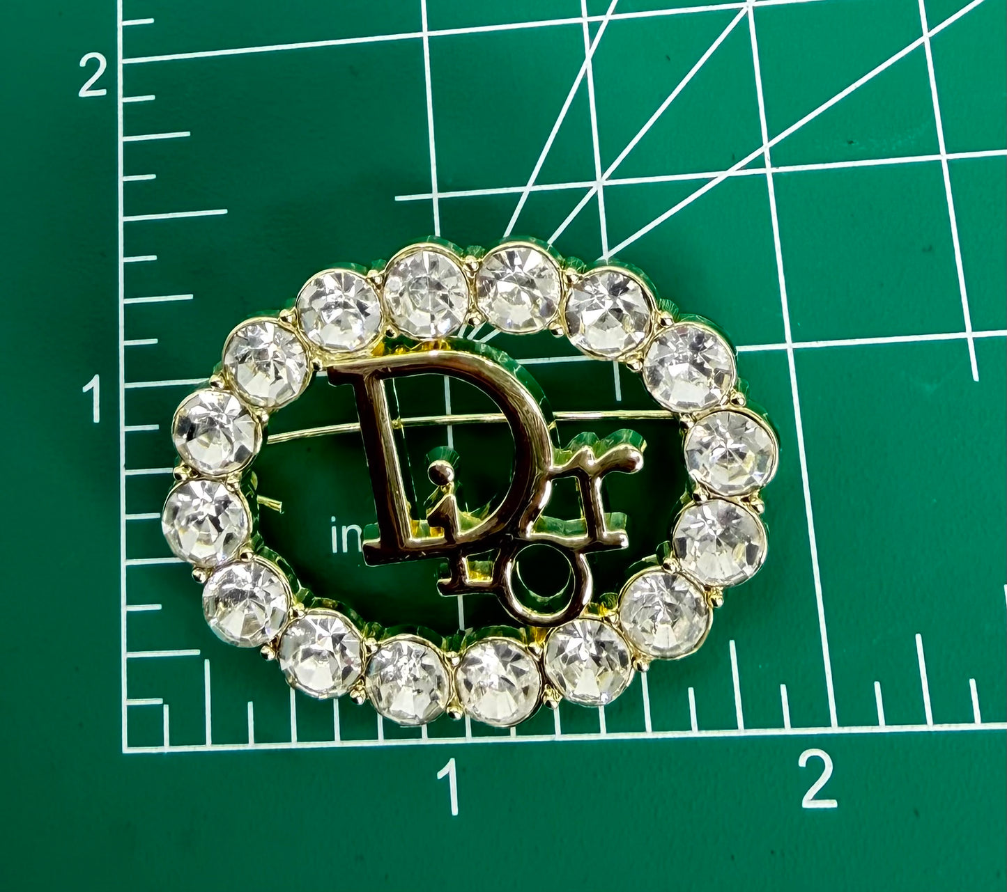 5PC “ DIOR” IRON-ON PATCH/BROOCH SET