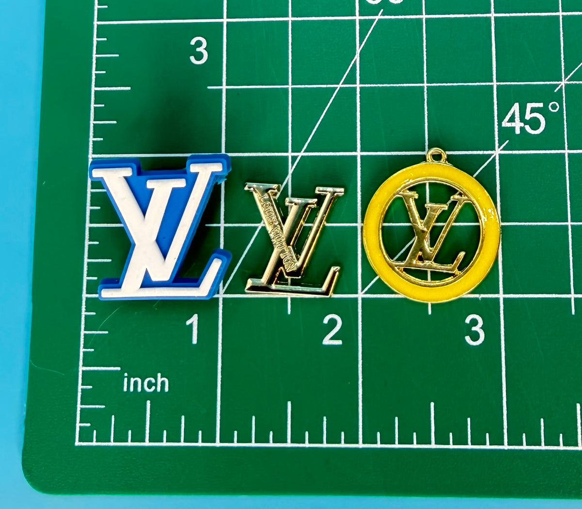 DESIGNER LOGO “LV” 7pc SET
