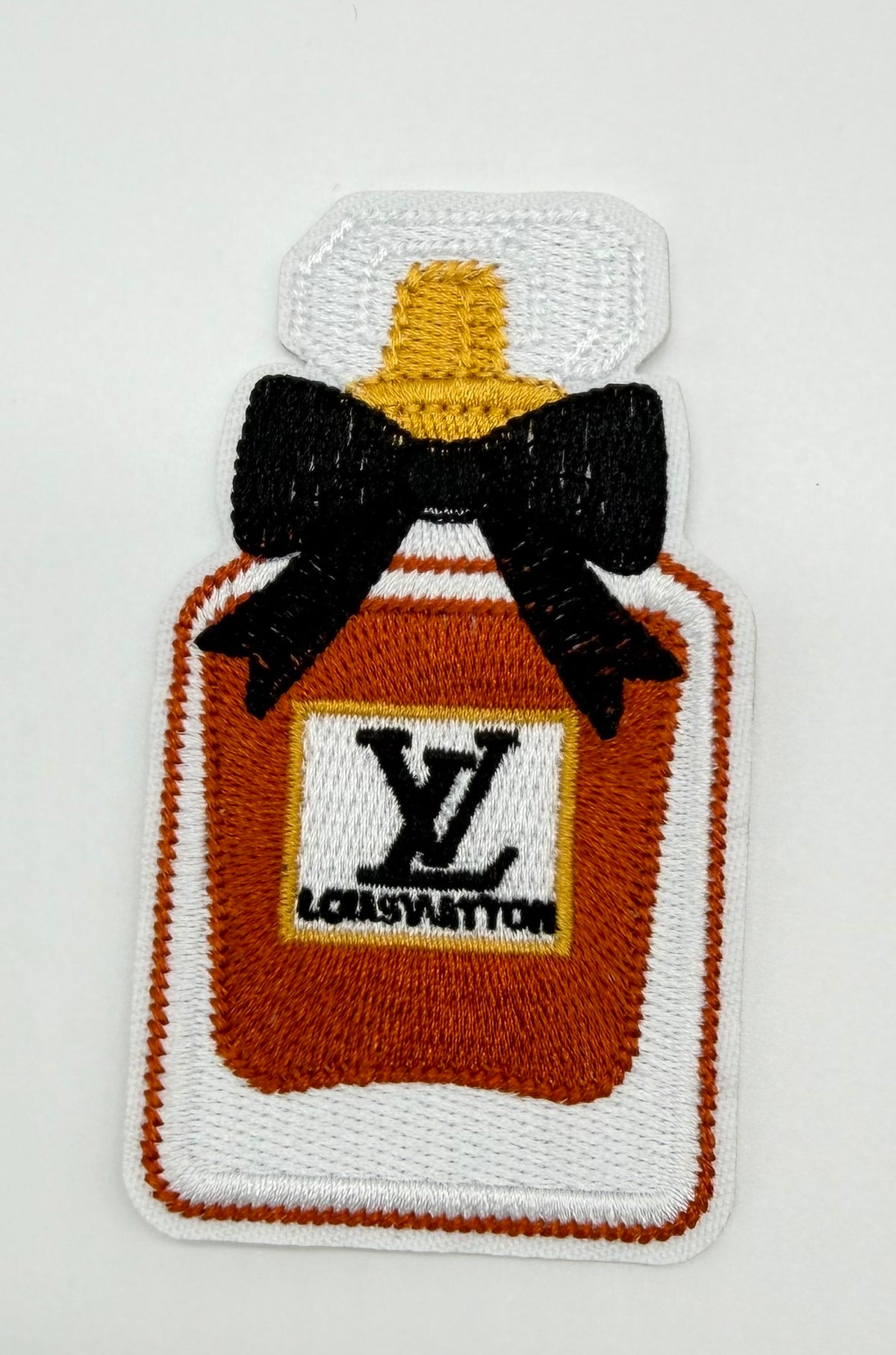 5PC “LV” & HELLO KITTY PATCH/BROOCH SET
