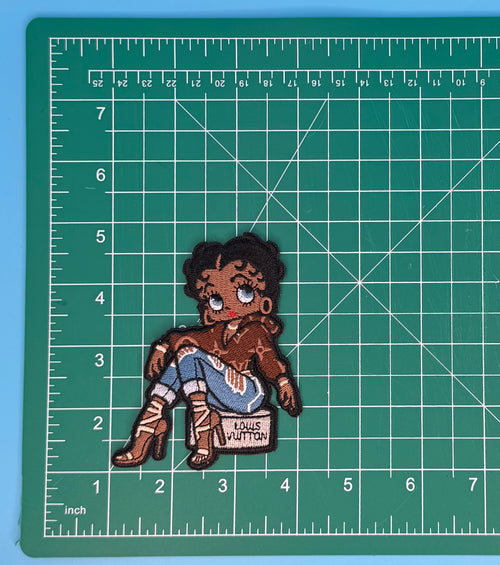 4PC DESIGNER INSPIRED “LV” DRIP PATCH SET, BETTY BOOP,LIPS, ONE CHARM…E110
