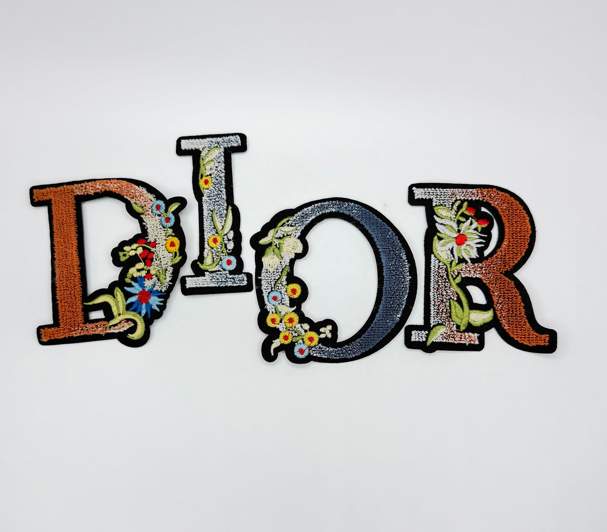 7PC DESIGNER “DIOR” PATCH/BROOCH SET