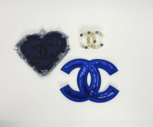 “CHANEL” 3PC PATCH/BROOCH SET