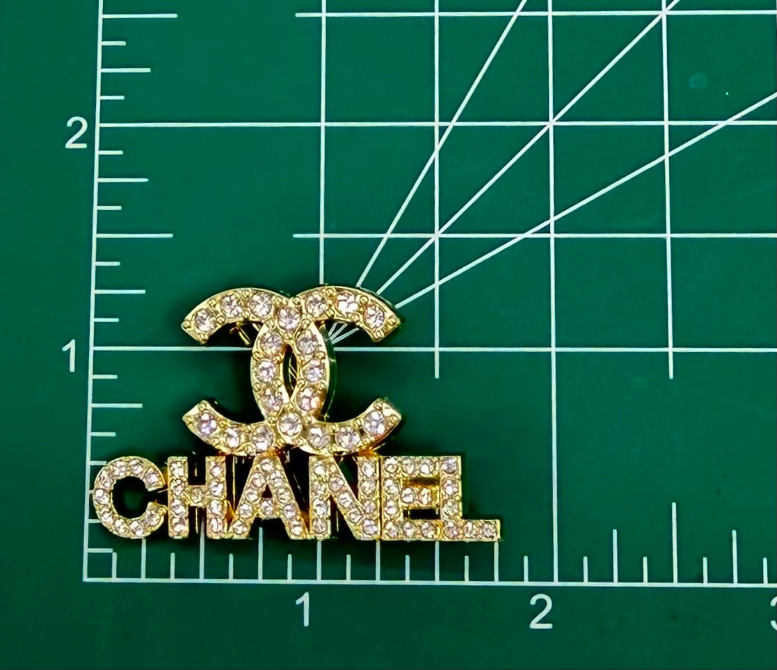 7PC DESIGNER “CHANEL” SEQUIN PATCH/BROOCH SET BLACK/GOLD