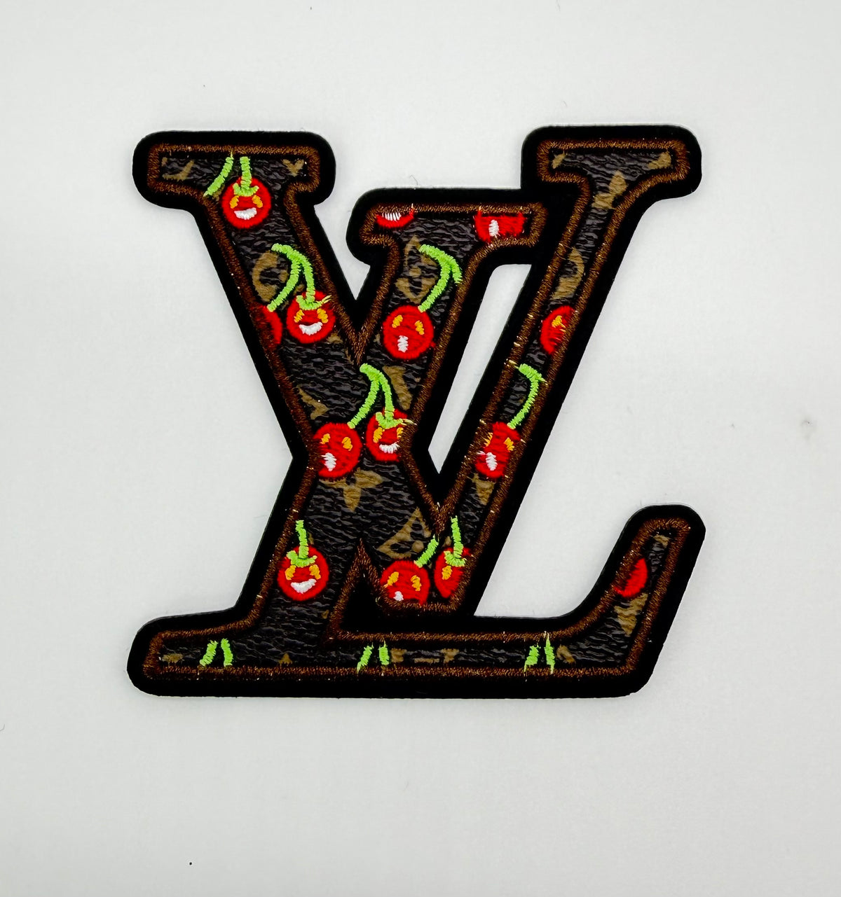 5PC DESIGNER “LV” FABRIC/PATCHES/BROOCH SET
