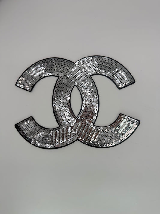 LARGE SILVER PATTERNED SEQUIN “CHANEL” PATCH