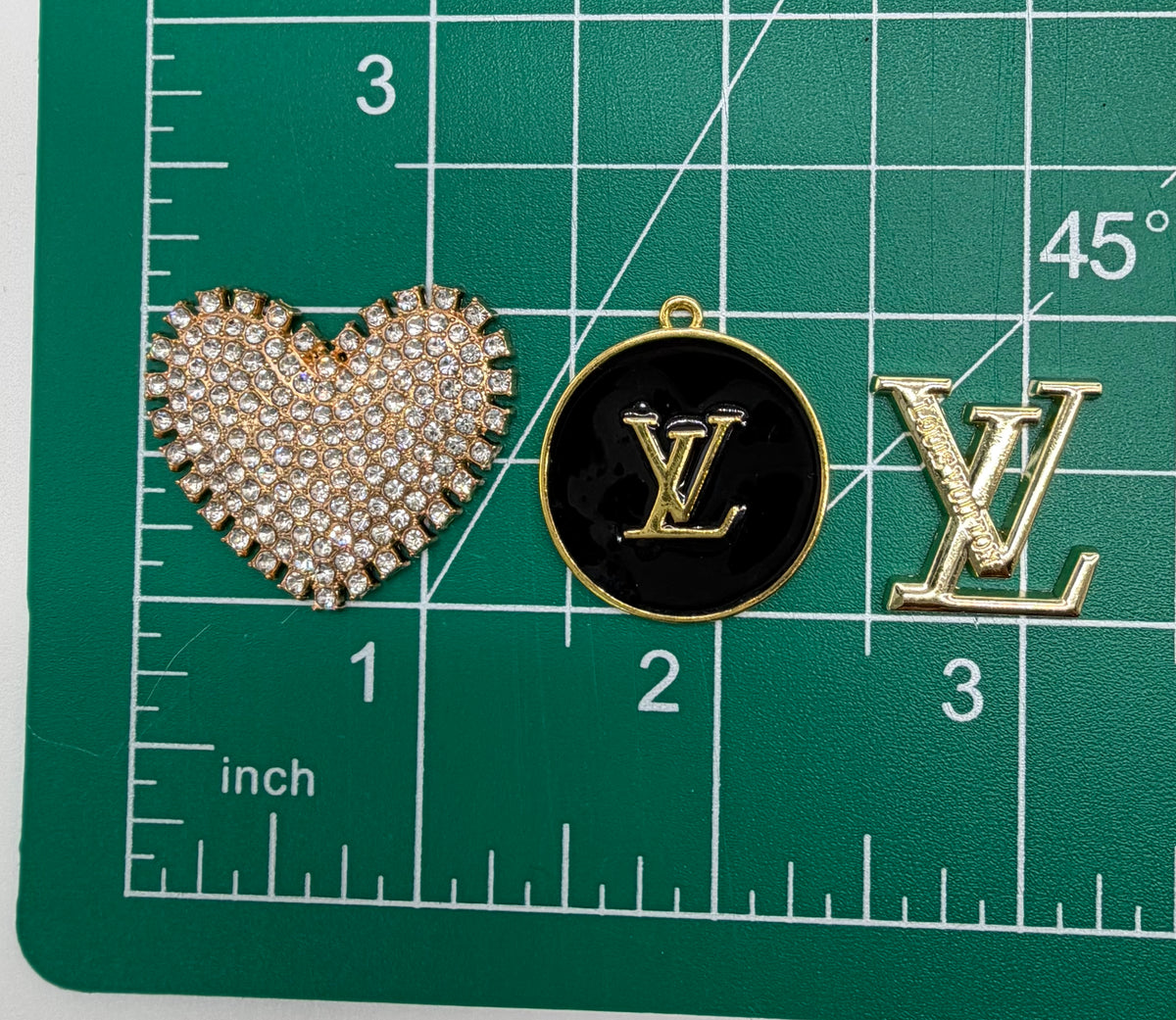 8PC DESIGNER “LV” FABRIC/PATCH/CHARM SET