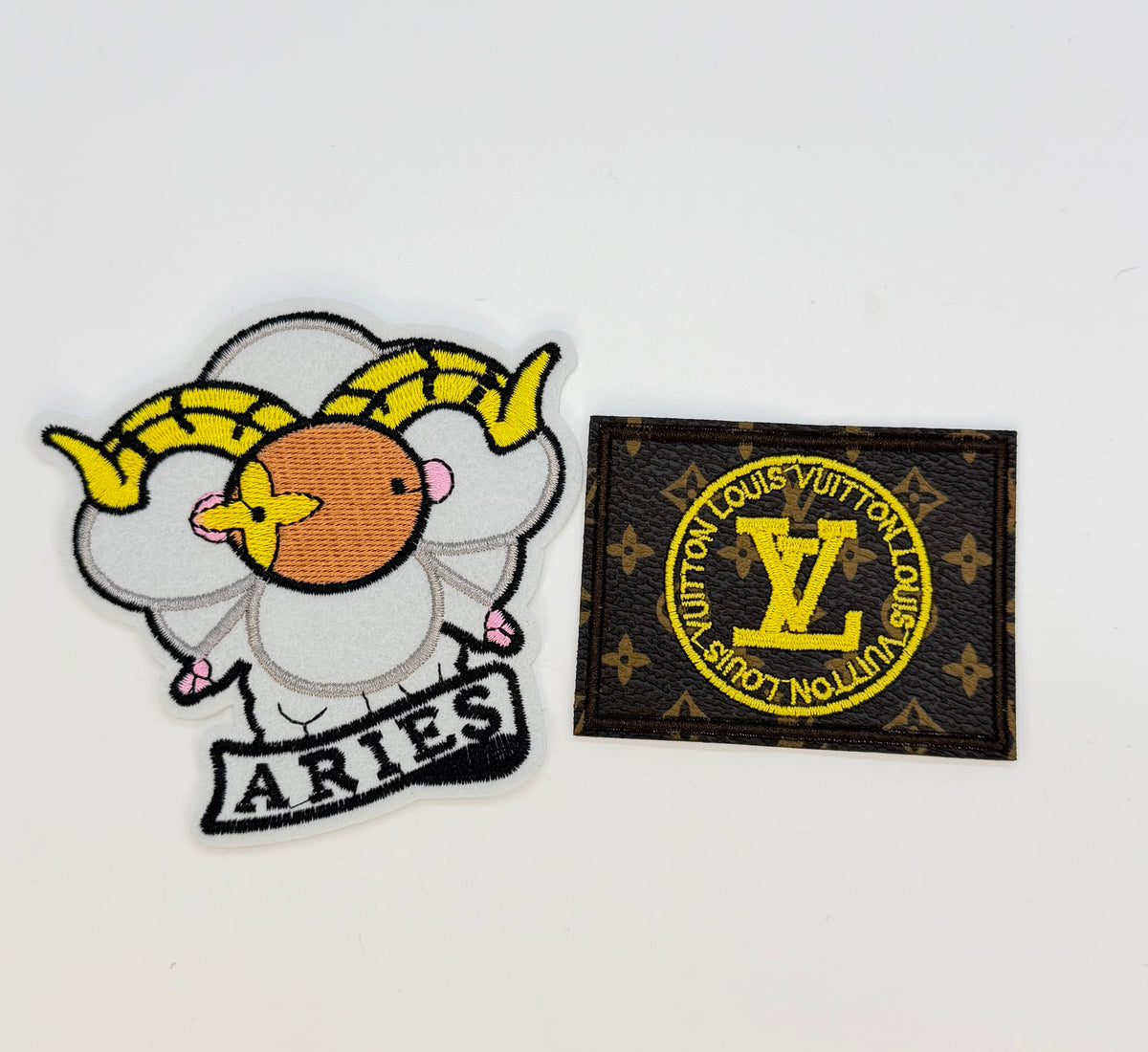 2PC “LV” ZODIAC PATCH SET