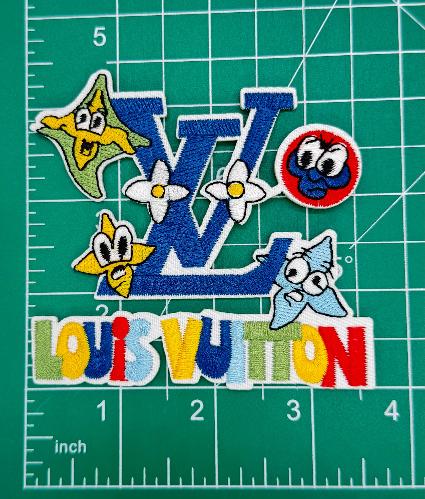 5PC DESIGNER “LV” FABRIC/PATCH/CHARM SET