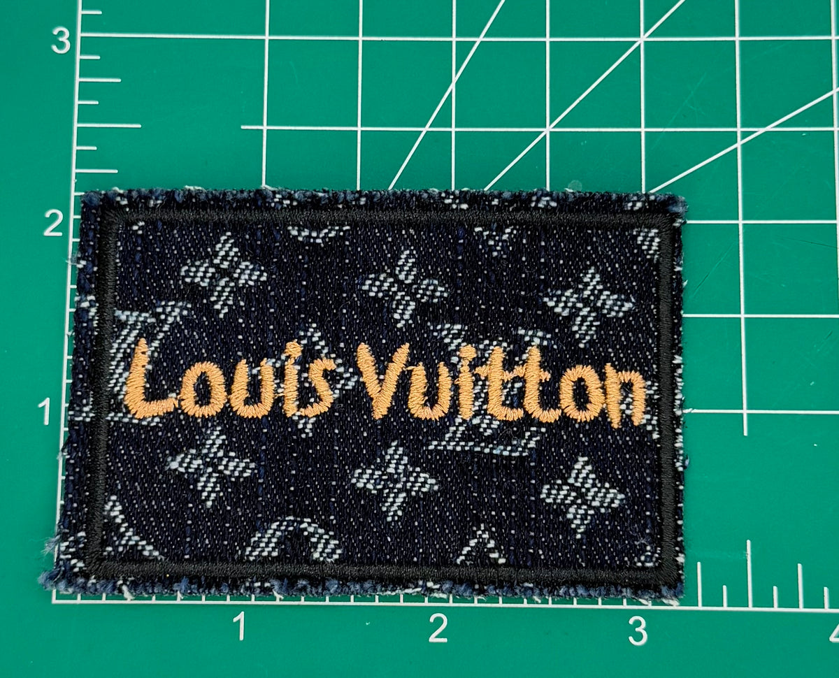2PC “LV” ZODIAC PATCH SET