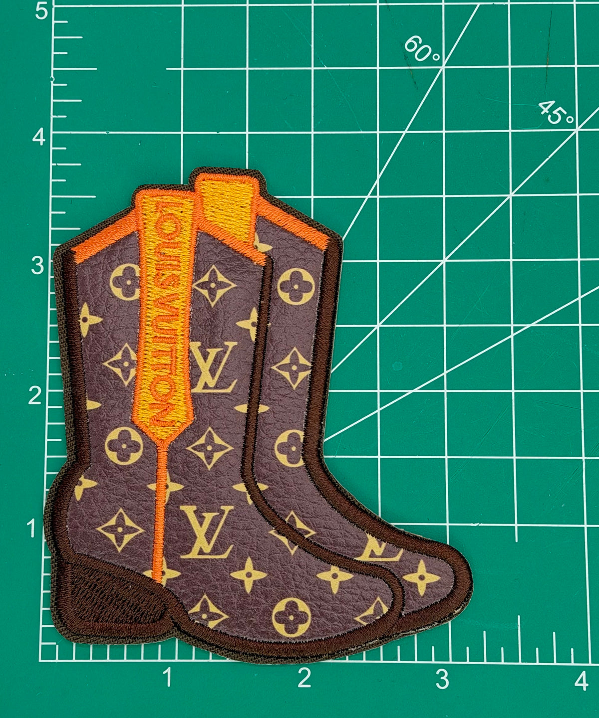 5PC “LV” “PEACE GIRL” PATCH SET