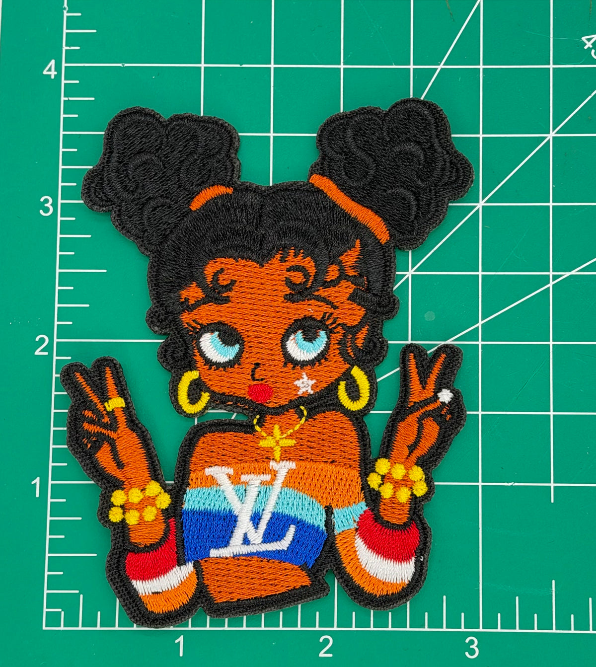 5PC “LV” “PEACE GIRL” PATCH SET