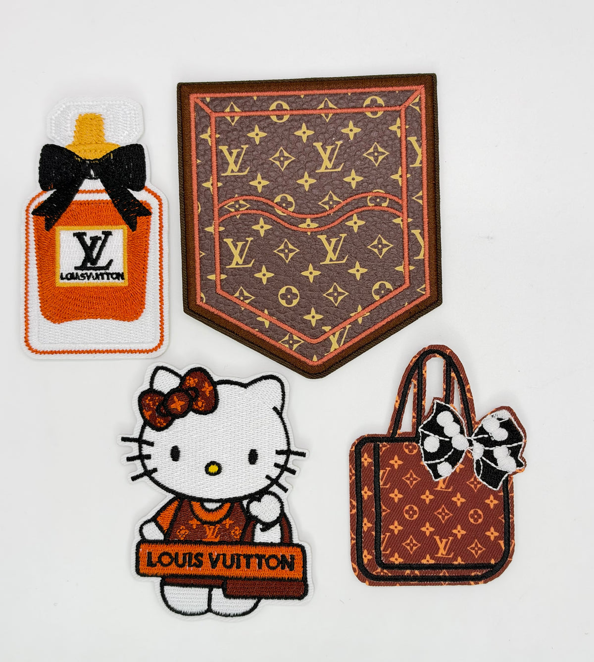 4PC “LV” HELLO KITTY PATCH SET