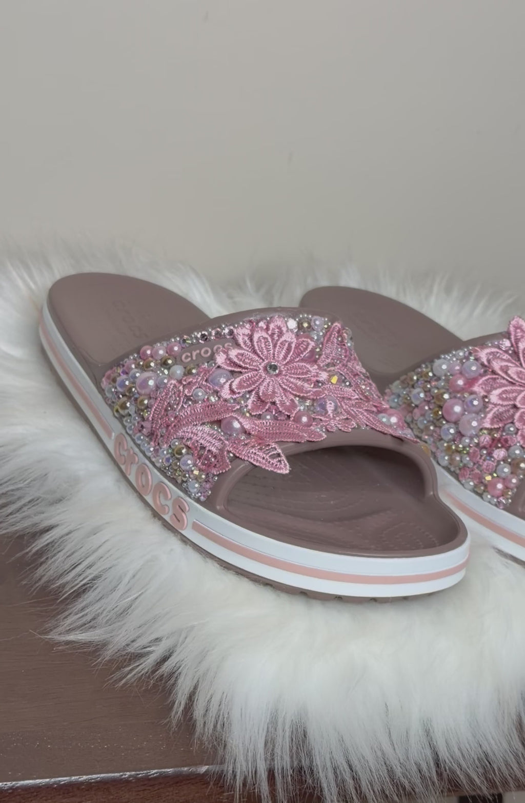 3D FLOWER MAUVE & TAN CUSTOM CROC SLIDES