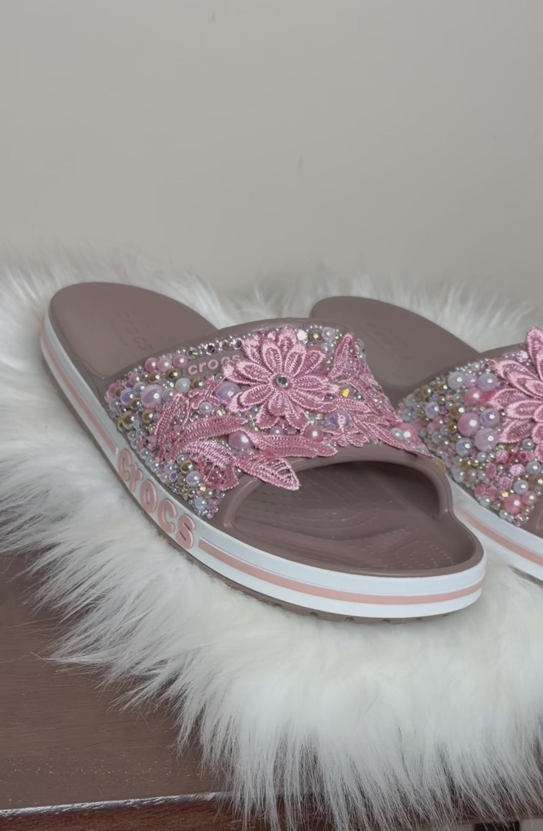 3D FLOWER MAUVE & TAN CUSTOM CROC SLIDES